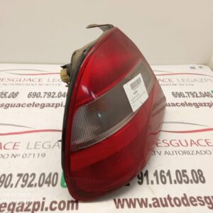 PILOTO TRASERO IZQUIERDO HONDA CIVIC BERLINA .5