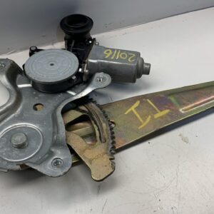 ELEVALUNAS TRASERO IZQUIERDO TOYOTA RAV 4