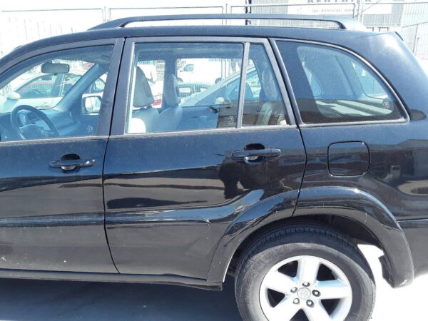 PUERTA TRASERA IZQUIERDA TOYOTA RAV 4