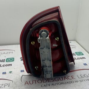 PILOTO TRASERO DERECHO SKODA FABIA