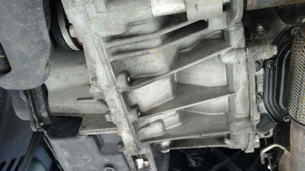 CAJA CAMBIOS FORD FIESTA