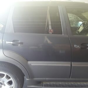 PUERTA TRASERA DERECHA SSANGYONG REXTON