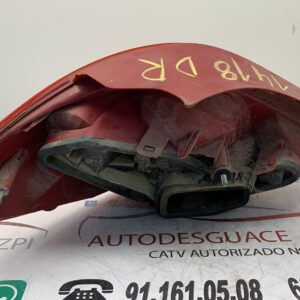 PILOTO TRASERO DERECHO PEUGEOT 207