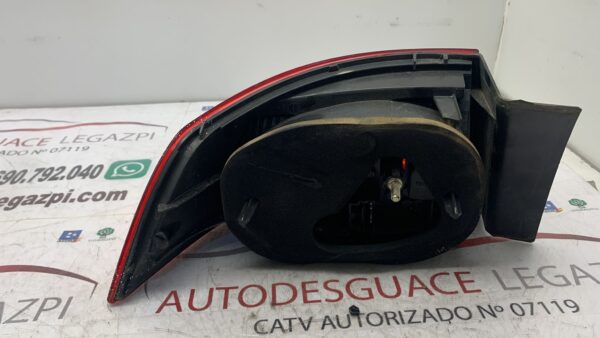 PILOTO TRASERO DERECHO RENAULT LAGUNA II