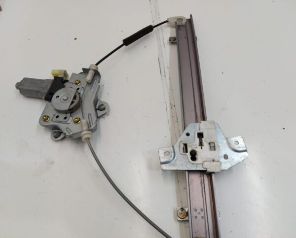 ELEVALUNAS DELANTERO IZQUIERDO KIA PICANTO