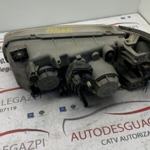 FARO DERECHO HYUNDAI TRAJET