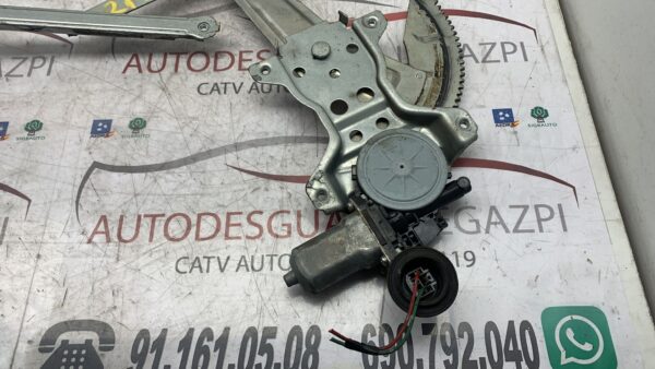 ELEVALUNAS DELANTERO DERECHO SUZUKI SWIFT BERLINA
