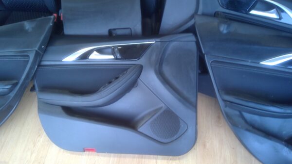 JUEGO ASIENTOS COMPLETO INFINITI Q30