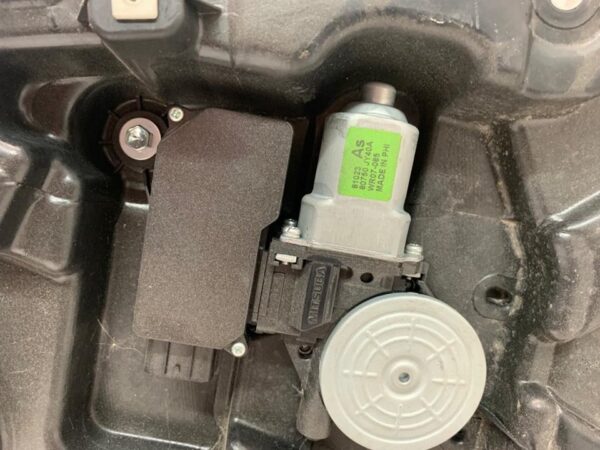 ELEVALUNAS DELANTERO DERECHO RENAULT KOLEOS