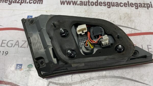 PILOTO TRASERO DERECHO INTERIOR HYUNDAI I40