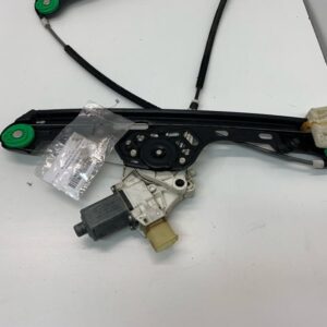 ELEVALUNAS DELANTERO DERECHO BMW SERIE 1 BERLINA