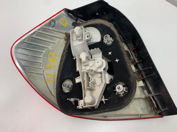 PILOTO TRASERO DERECHO BMW SERIE 1 BERLINA