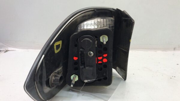 PILOTO TRASERO DERECHO FORD S-MAX