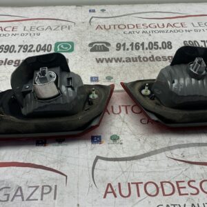 PILOTO TRASERO CENTRAL HONDA ACCORD BERLINA