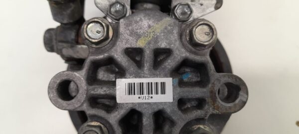 BOMBA DIRECCION TOYOTA AVENSIS BERLINA