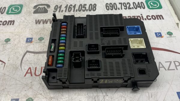 CAJA RELES / FUSIBLES PEUGEOT 207