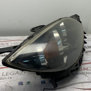 FARO DERECHO MAZDA 3 BERLINA