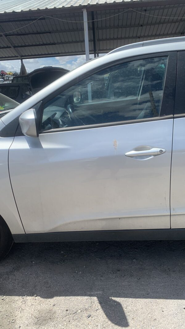 PUERTA DELANTERA IZQUIERDA HYUNDAI IX35