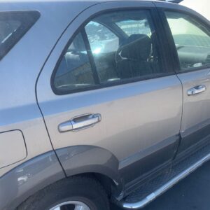 PUERTA TRASERA IZQUIERDA KIA SORENTO