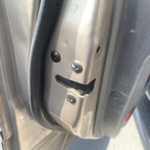 CERRADURA PUERTA DELANTERA IZQUIERDA  KIA SORENTO