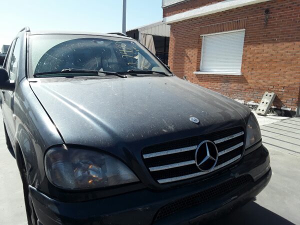 CAPOT MERCEDES CLASE M