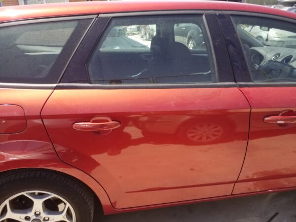 PUERTA TRASERA DERECHA FORD MONDEO SPORTBREAK