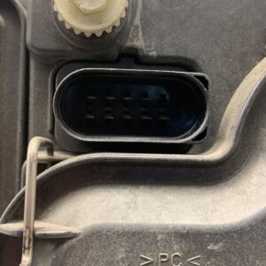 FARO DERECHO VOLKSWAGEN BORA BERLINA