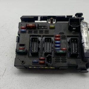 CAJA RELES / FUSIBLES PEUGEOT 307
