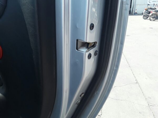 CERRADURA PUERTA DELANTERA DERECHA SSANGYONG KORANDO