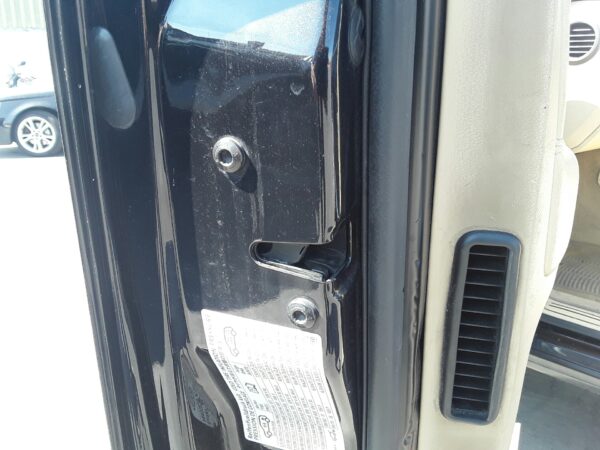 CERRADURA PUERTA DELANTERA IZQUIERDA  VOLKSWAGEN TOUAREG