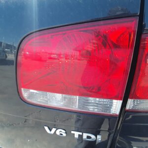 PILOTO TRASERO DERECHO INTERIOR VOLKSWAGEN TOUAREG