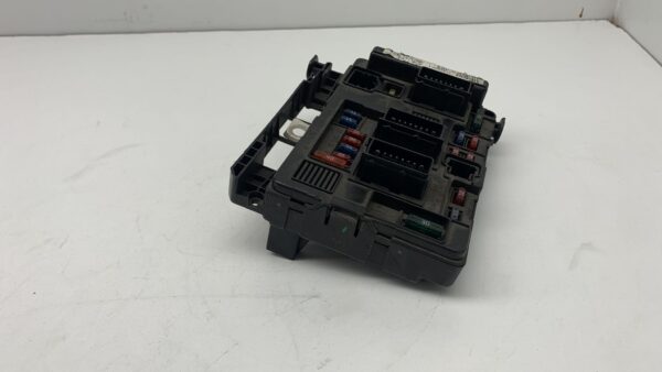CAJA RELES / FUSIBLES CITROEN C5 BERLINA