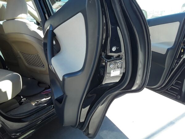 CERRADURA PUERTA TRASERA DERECHA  TOYOTA RAV 4