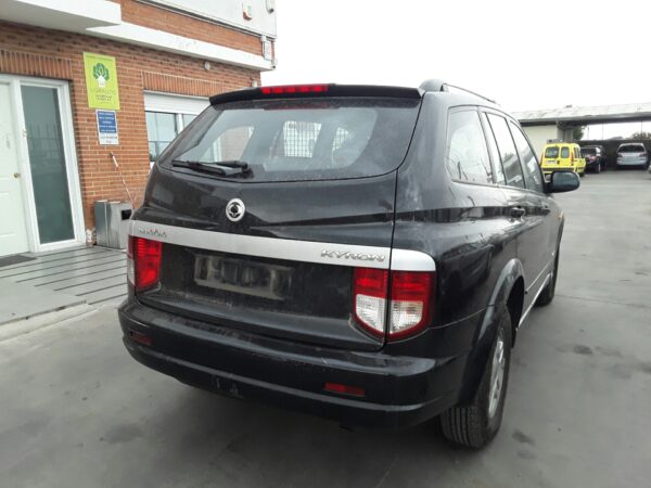 PORTON TRASERO SSANGYONG KYRON
