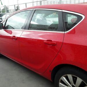 PUERTA TRASERA IZQUIERDA OPEL ASTRA J LIM.