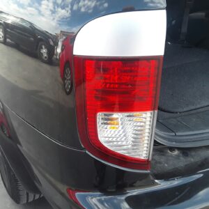 PILOTO TRASERO IZQUIERDO SSANGYONG KYRON