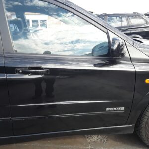 PUERTA DELANTERA DERECHA SSANGYONG KYRON