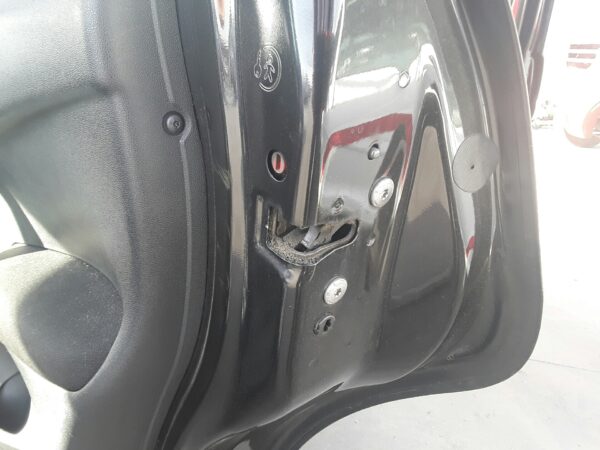 CERRADURA PUERTA TRASERA DERECHA  CITROEN C3