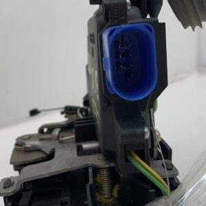 CERRADURA PUERTA TRASERA DERECHA  VOLKSWAGEN GOLF V BERLINA
