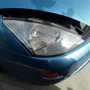 FARO DERECHO FORD FOCUS BERLINA