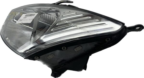 FARO IZQUIERDO FORD FOCUS BERLINA