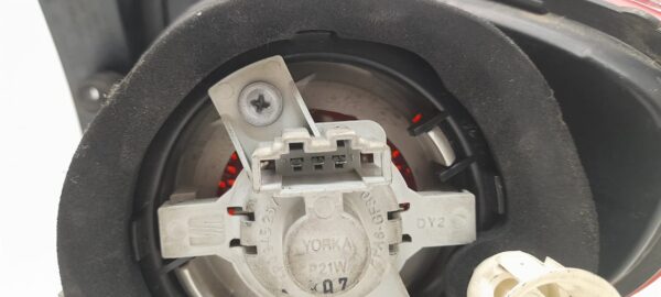 PILOTO TRASERO IZQUIERDO SEAT ALTEA