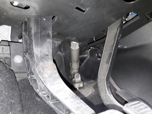 COLUMNA DIRECCION OPEL MERIVA B