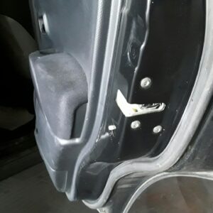 CERRADURA PUERTA TRASERA DERECHA  MITSUBISHI OUTLANDER