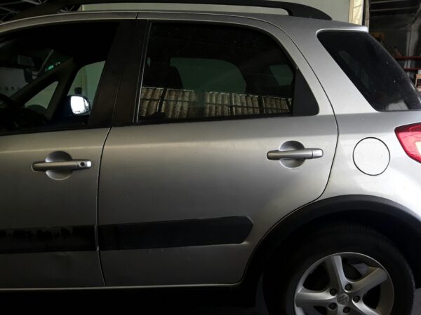 PUERTA TRASERA IZQUIERDA SUZUKI SX4 RW