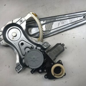 ELEVALUNAS TRASERO DERECHO TOYOTA VERSO