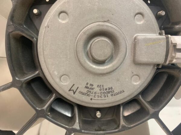 ELECTROVENTILADOR TOYOTA AVENSIS BERLINA