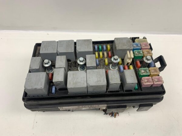 CAJA RELES / FUSIBLES CHEVROLET EPICA