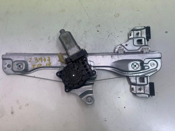 ELEVALUNAS TRASERO IZQUIERDO CHEVROLET AVEO HATCHBACK