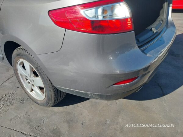 PARAGOLPES TRASERO RENAULT FLUENCE